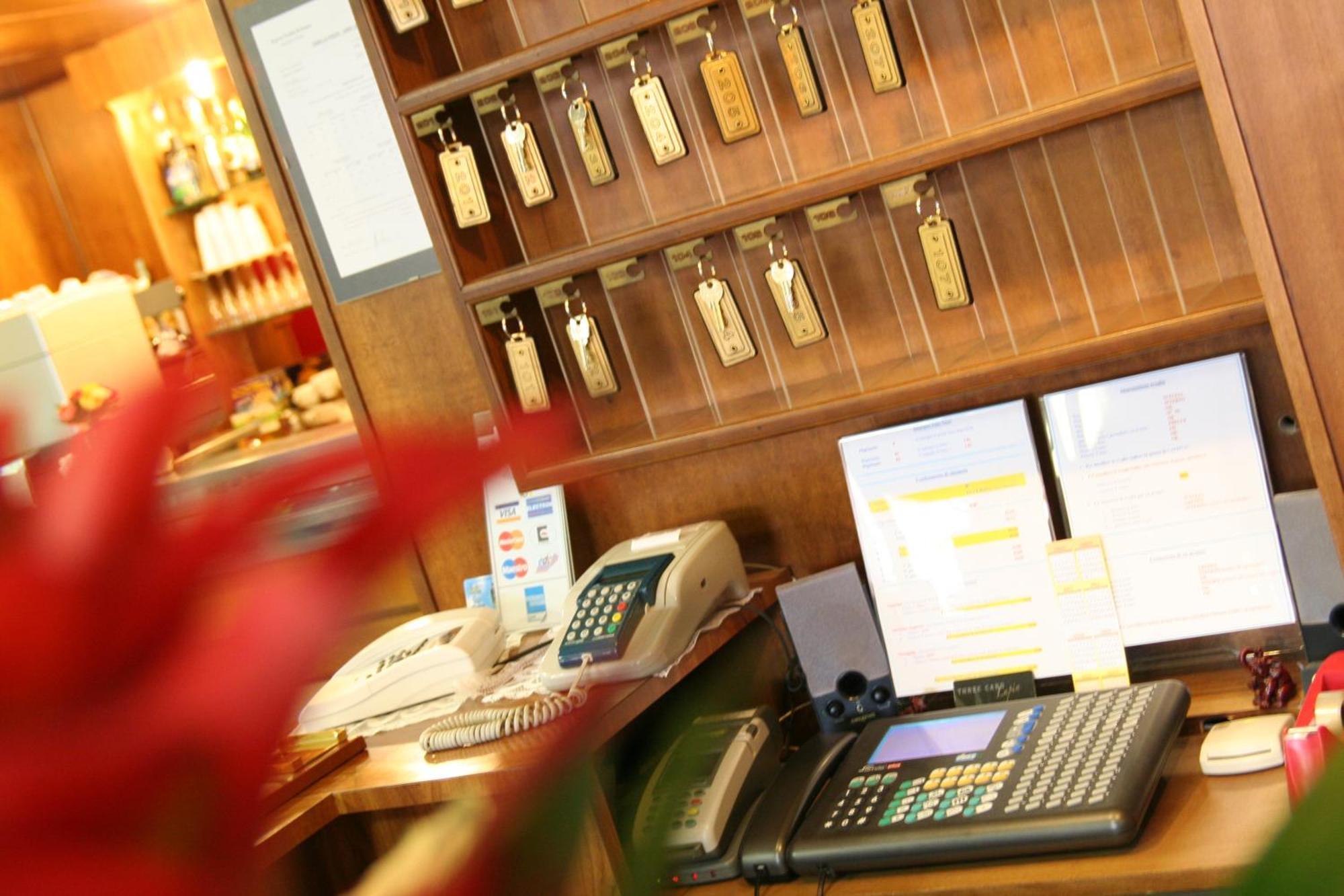 Hotel Marselli Ρίμινι Εξωτερικό φωτογραφία