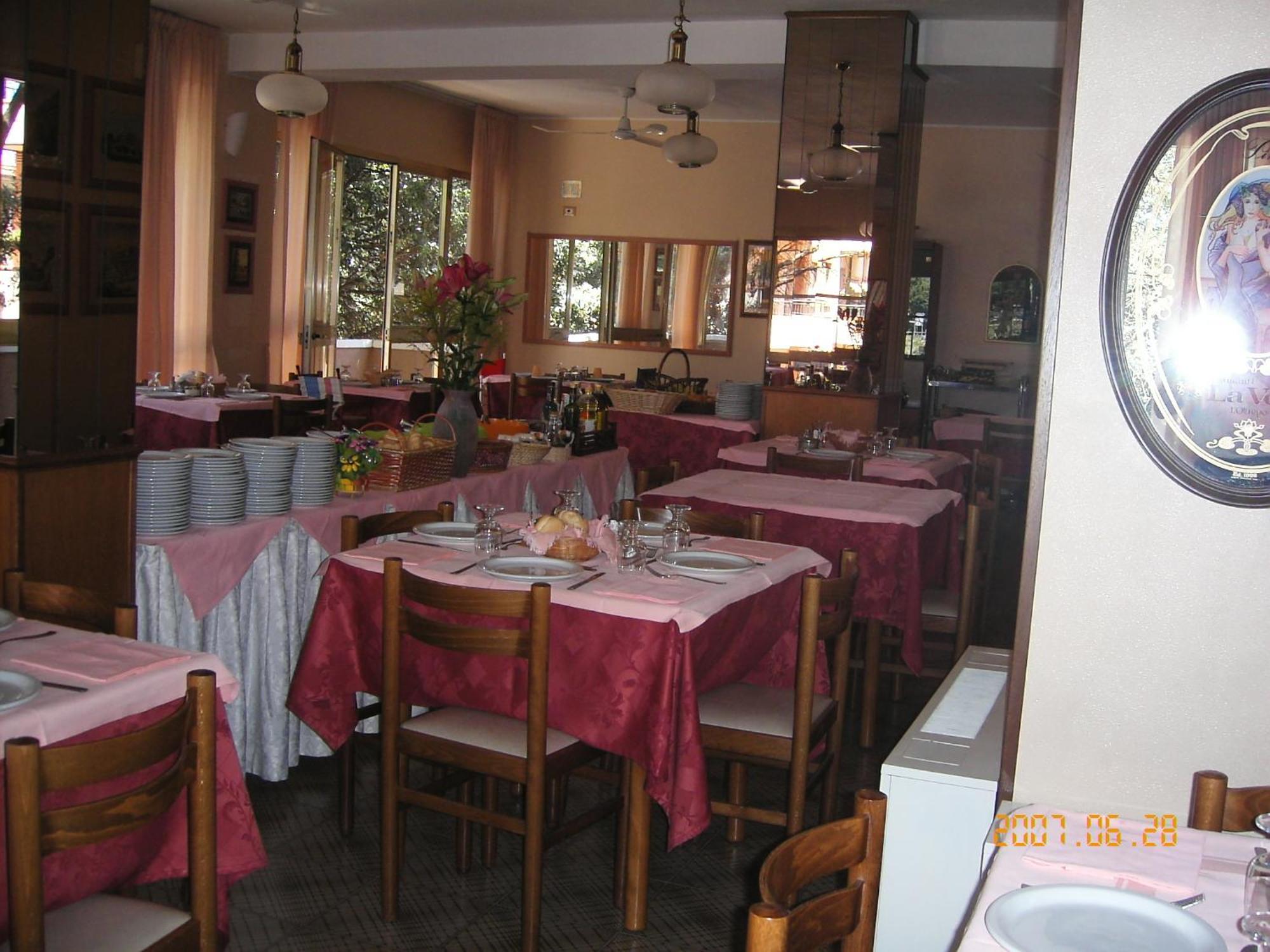 Hotel Marselli Ρίμινι Εξωτερικό φωτογραφία
