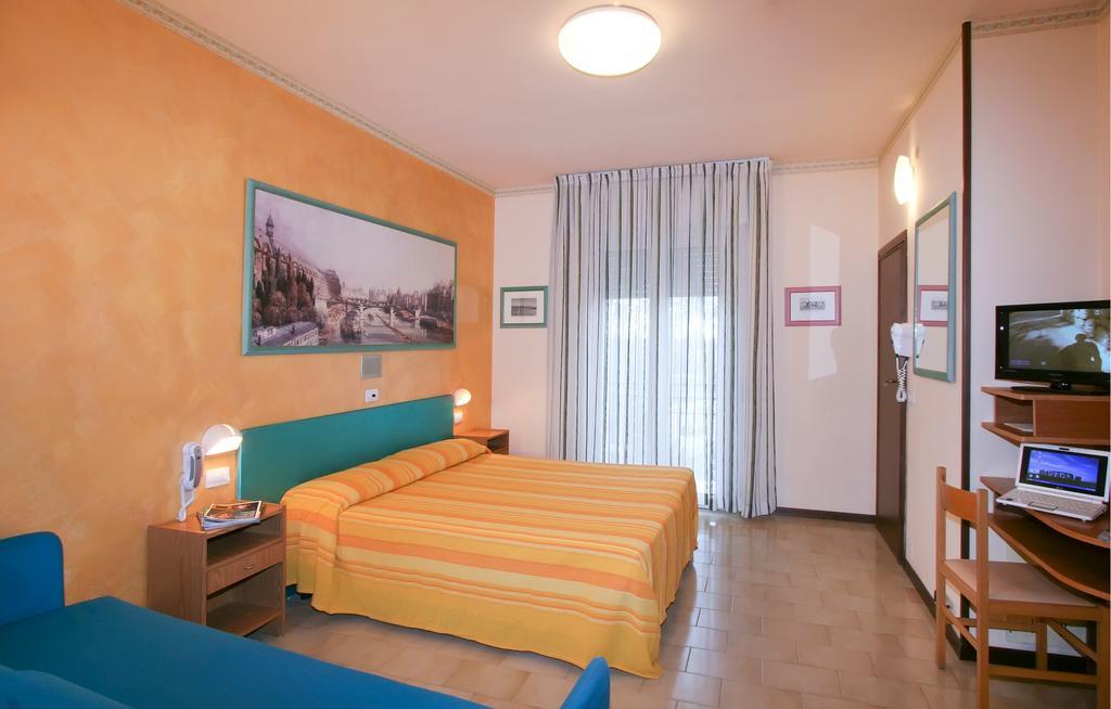 Hotel Marselli Ρίμινι Εξωτερικό φωτογραφία