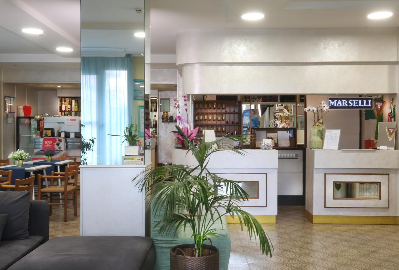 Hotel Marselli Ρίμινι Εξωτερικό φωτογραφία